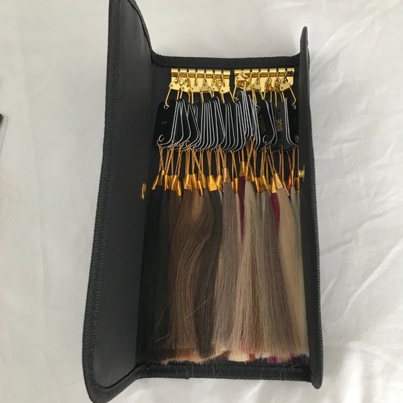 Rapunzel of Sweden human hair color ring w pouch - Picture 3 of 5